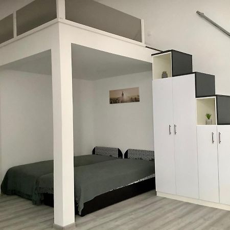 Belvarosi Apartman 1 Apartment Miskolc Luaran gambar