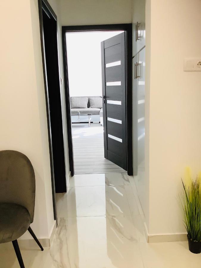 Belvarosi Apartman 1 Apartment Miskolc Luaran gambar